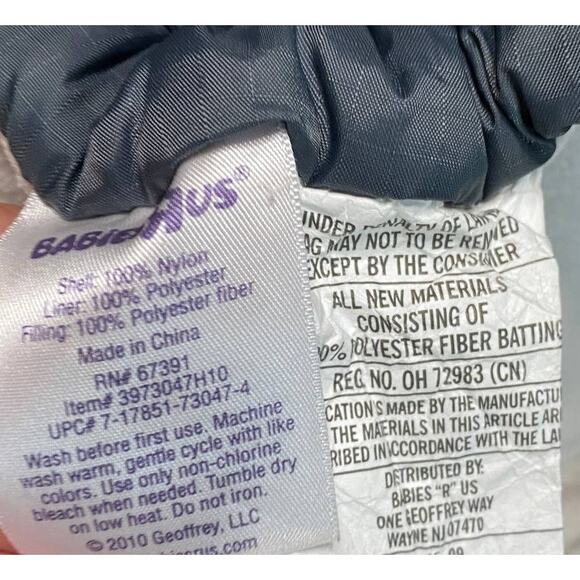 Babies R Us Toys R Us Car Seat Cover Winter Gray White Nylon Sherpa - Picture 6 of 7